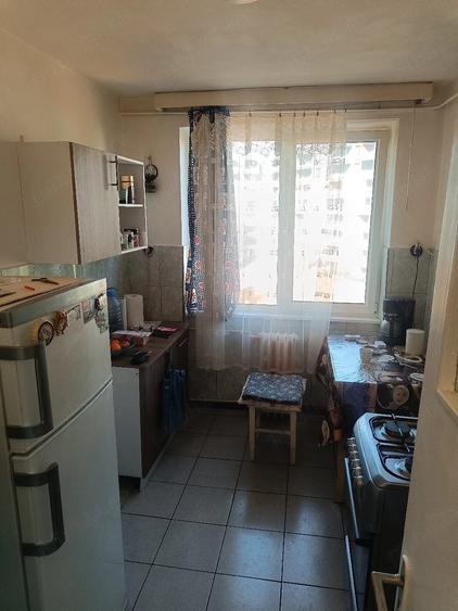 Vand apartament cu 3 camere zona Take Ionescu,str.Vasile Lucaci - 4