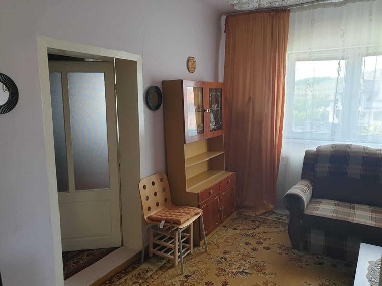 Casă cu 2 camere în Central