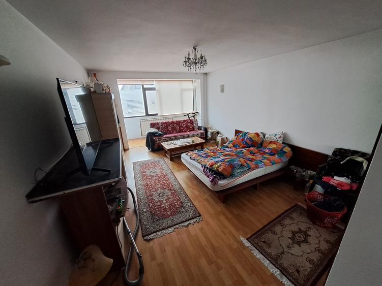 Duplex cu 5 camere cu Teren 200 Mp în Brâncoveanu
