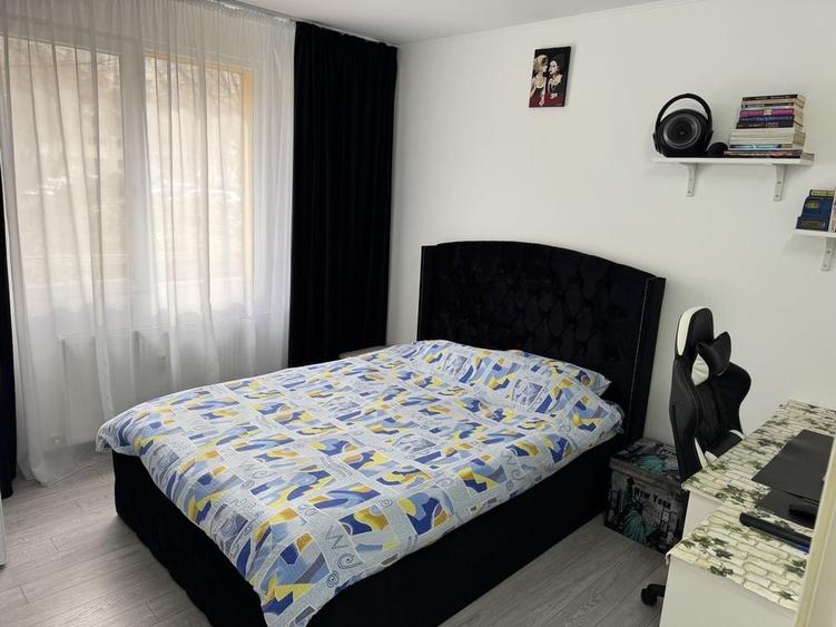 Apartament 3 camere decomandat Sector 2 - 8