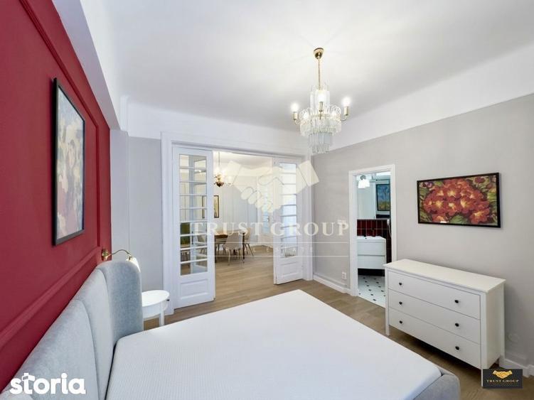 Apartament cu 3 camere semidecomandat, mobilat în Centrul Civic