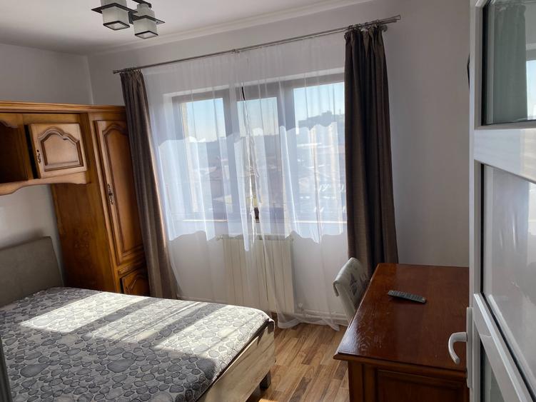 Apartament cu 3 camere decomandat, mobilat în Inel I