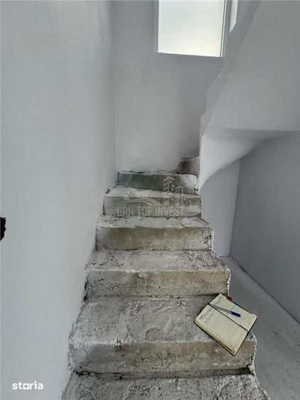 Casă cu 4 camere cu Teren 265 Mp în Șura Mică