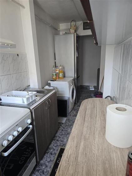 Apartament cu 2 camere semidecomandat în Viziru 3