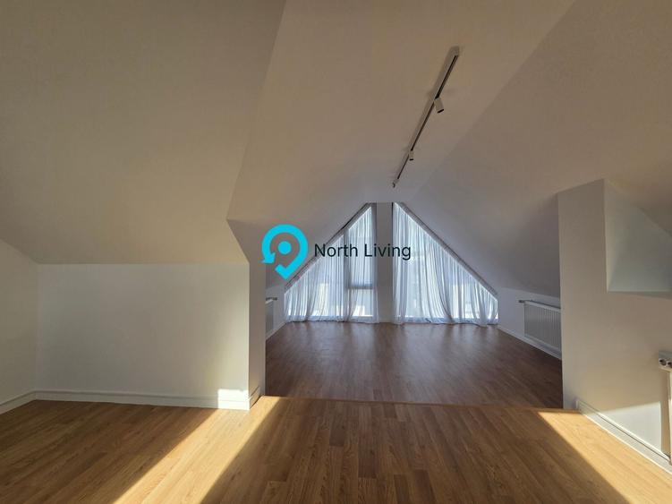 Duplex cu 5 camere cu Canalizare în Nord-Vest