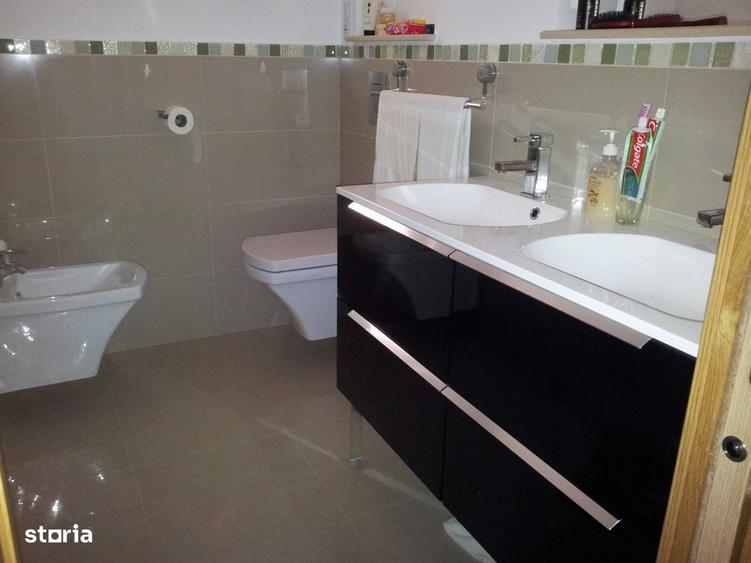 Apartament cu 3 camere decomandat în Fălticeni