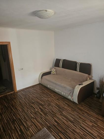 Garsonieră în Far