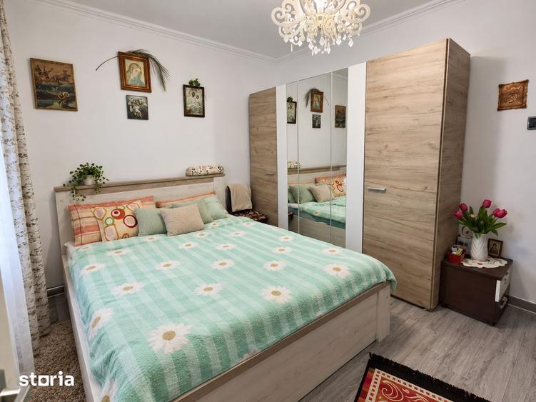 Apartament cu 2 camere decomandat în Mioriței