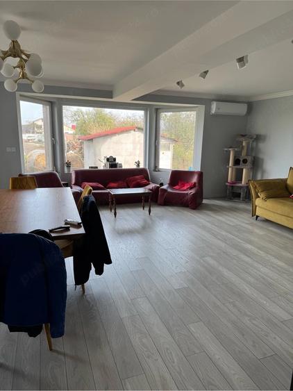 Casă cu 4 camere cu Teren 617 Mp în Adunații-Copăceni