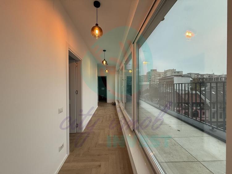 Apartament cu 3 camere decomandat, mobilat în Moșilor