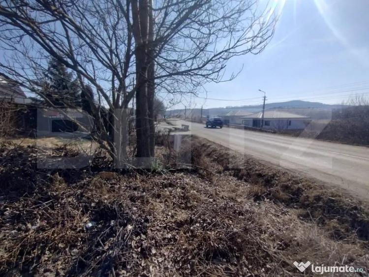 Teren intravilan 500mp(5 ari)la drumul pricipal,Valea Sigmir - 1