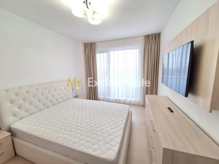 Apartament cu 4 camere decomandat în Craiovei