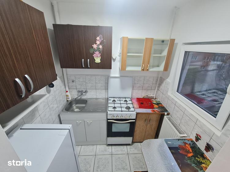 Garsonieră decomandată în Micălaca