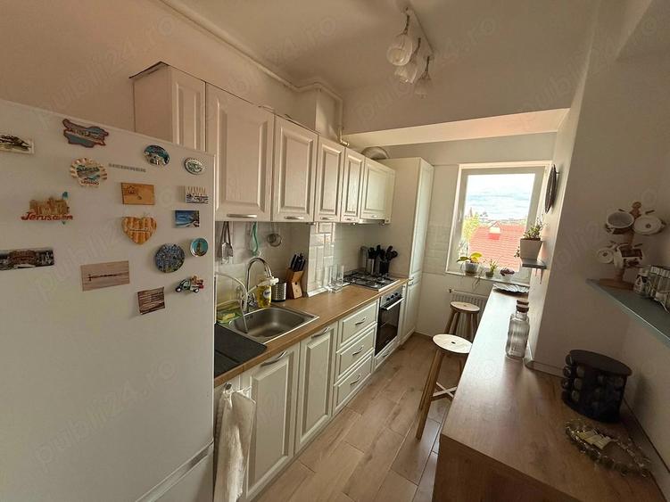 Apartament cu 2 camere semidecomandat în Prelungirea Ghencea