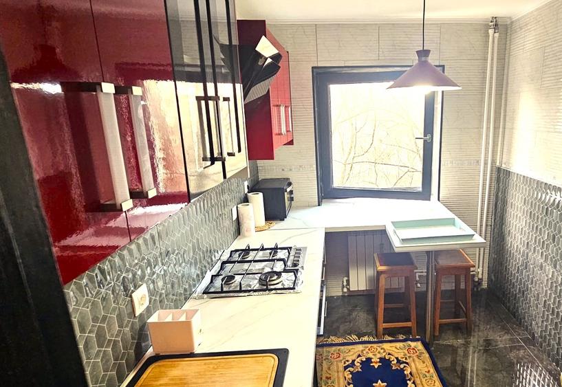 Apartament cu 2 camere semidecomandat în City Park Mall