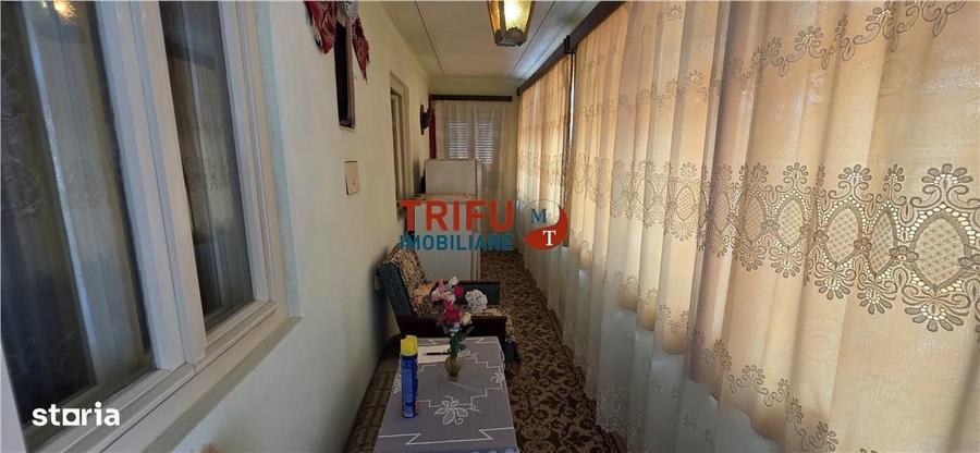 Casă cu 3 camere în Cricău