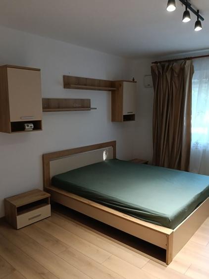 Garsonieră decomandată în Colentina