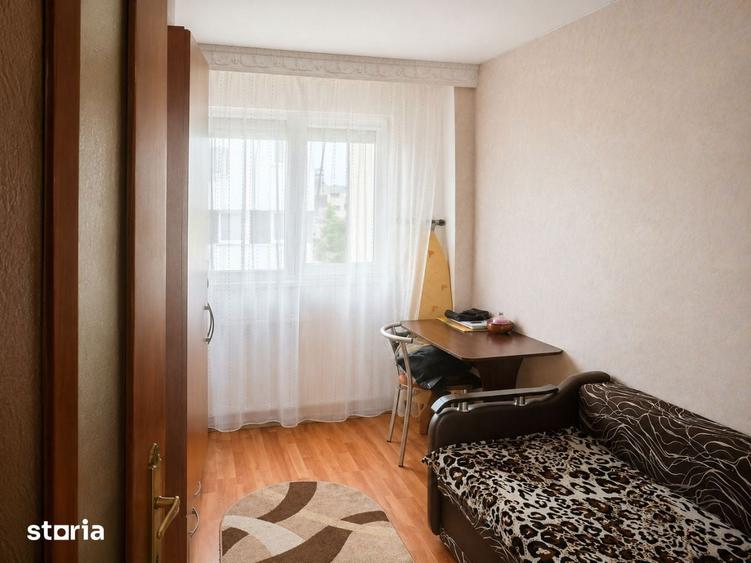 Apartament 3 camere decomandat, 71 mpzona Mioritei, 86.000 - 9