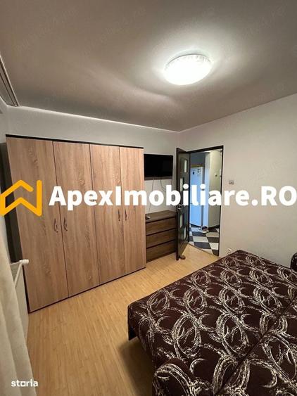 Apartament cu 2 camere decomandat în Valea Oltului