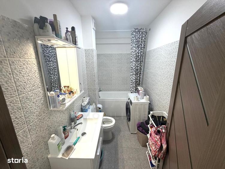Garsonieră decomandată în Craiovița Nouă