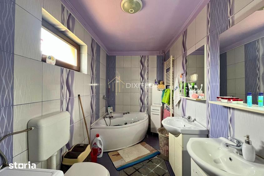 Casă cu 6 camere cu Teren 1100 Mp în Criș