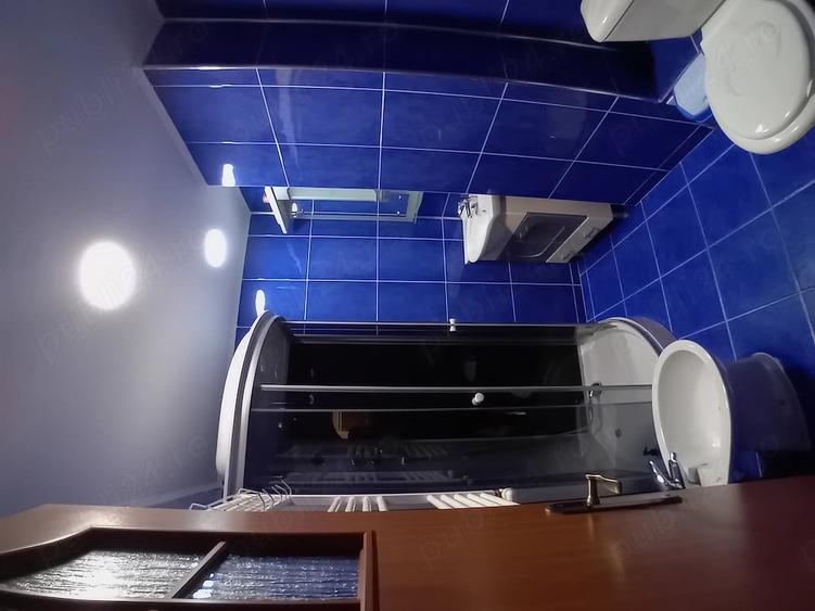 Apartament cu 3 camere decomandat în Exterior Vest