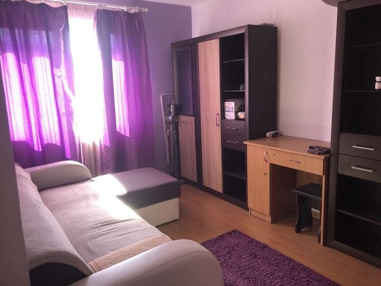 Apartament cu 2 camere semidecomandat în Exterior Vest