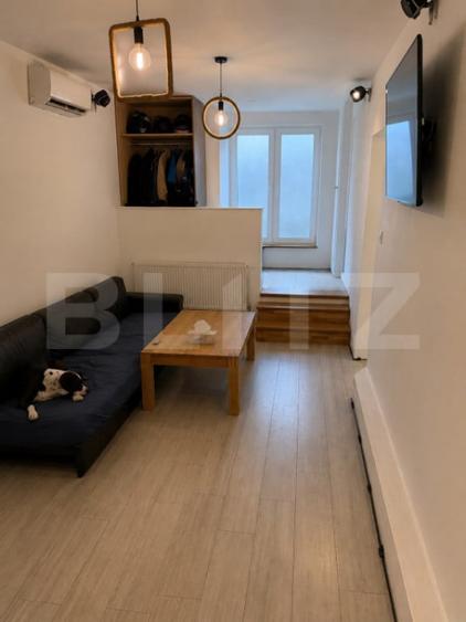 Casă cu 5 camere cu Teren 500 Mp în Central