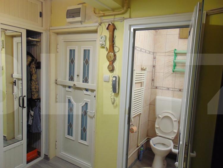 Apartament cu 4 camere decomandat, mobilat în Tineretului