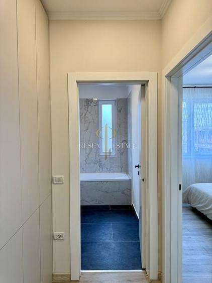 Apartament cu 2 camere decomandat în Giroc