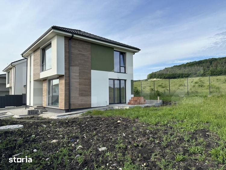 Casă cu 4 camere cu Teren 400 Mp în Chinteni