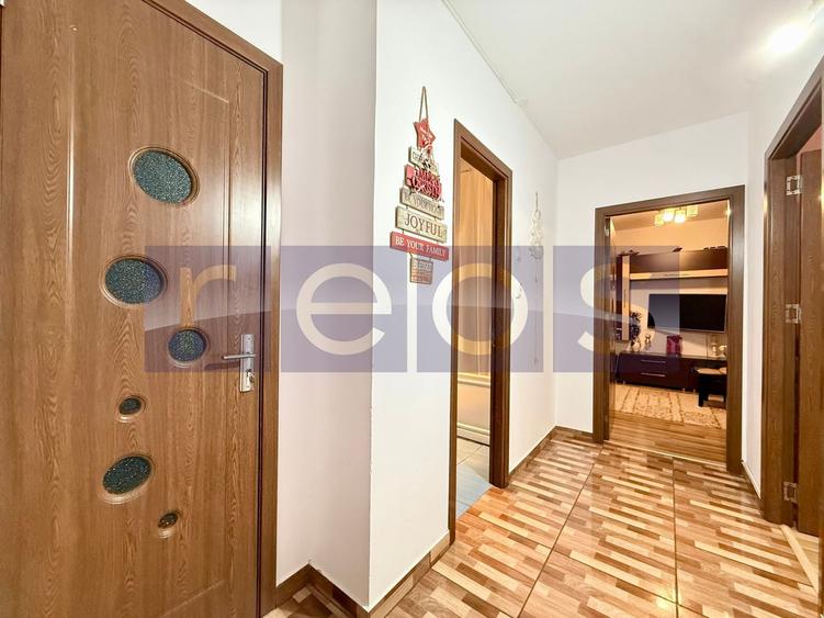 Apartament cu 2 camere decomandat, mobilat în Titan