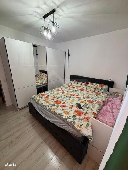 Apartament cu 3 camere decomandat în Diamant