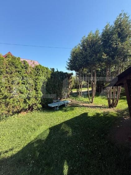 Casă individuală cu 4 camere cu Canalizare în Est