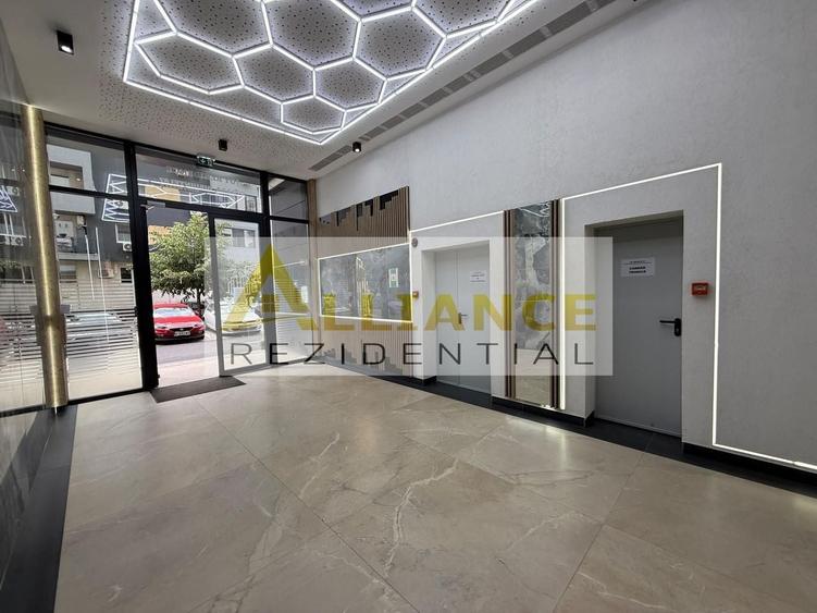 Apartament cu 2 camere decomandat în Berceni