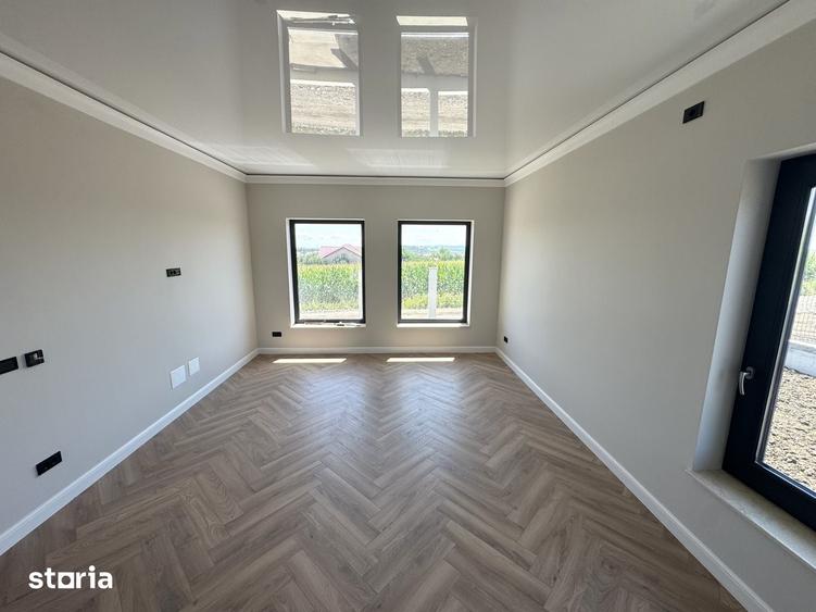 PLACA! Langa ASFALT! Dressing! Casa 4 camere, Breazu - 7