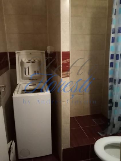 Apartament cu 3 camere decomandat în Zorilor
