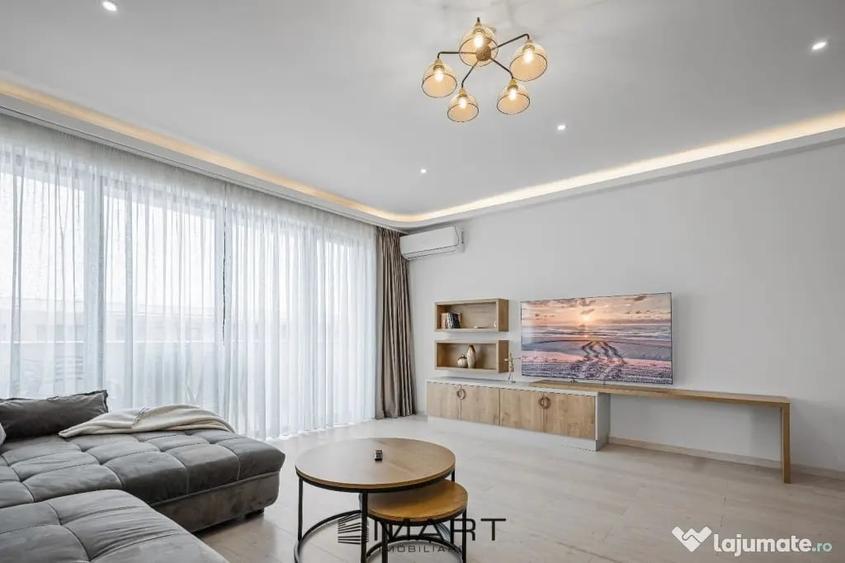 Apartament cu 4 camere decomandat în Tractorul