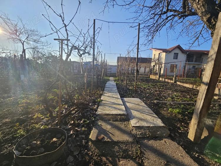 Casă cu 2 camere cu Teren 388 Mp în Dorobanților