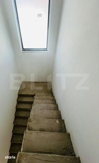 Casă cu 4 camere cu Teren 485 Mp în Livezeni