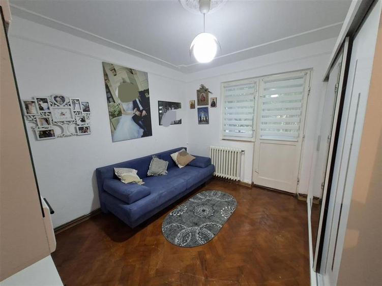 Apartament cu 2 camere decomandat în Alexandru cel Bun