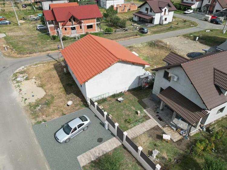 Casă cu Teren 344 Mp în Fântânele