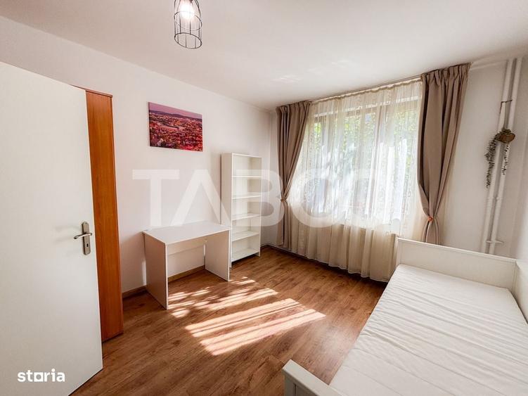 Apartament cu 3 camere decomandat în Horea