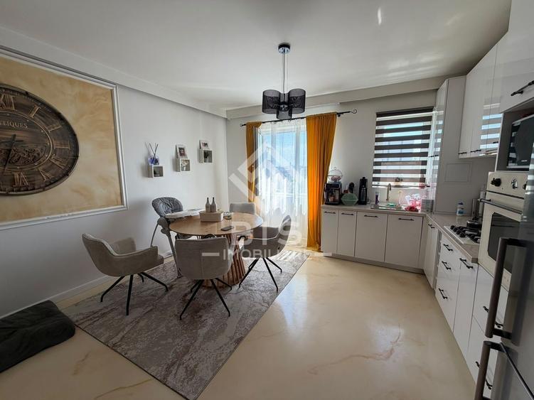Apartament cu 3 camere decomandat în Nord