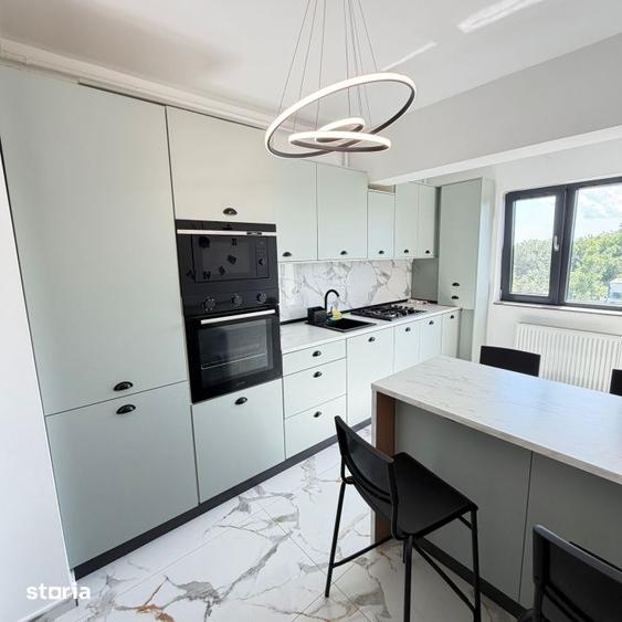 Apartament cu 3 camere, mobilat în Rahova