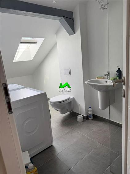 Apartament cu 4 camere decomandat în Hipodrom 3