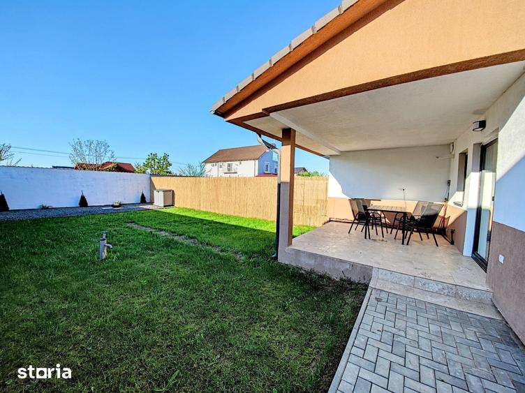 Casă cu 4 camere cu Teren 500 Mp în Ghiroda
