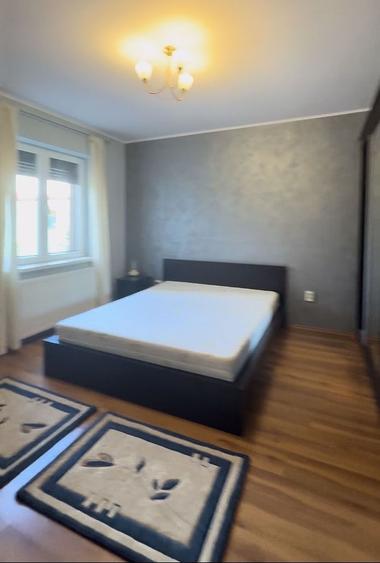 Apartament cu 2 camere semidecomandat în Valea Ialomiței