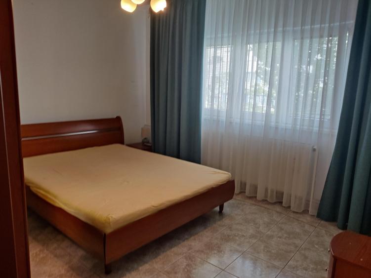 Apartament cu 2 camere decomandat în Nerva Traian