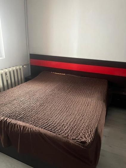 Apartament cu 4 camere decomandat, mobilat în Vitan Mall